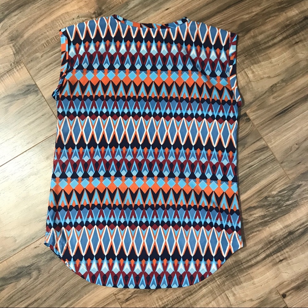 Multi-colored Polyester blend blouse - Picture 2 of 4
